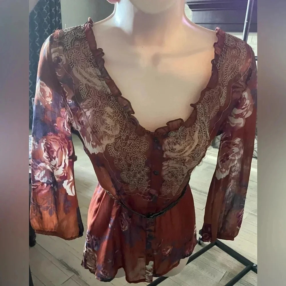 Daytrip belted top- small